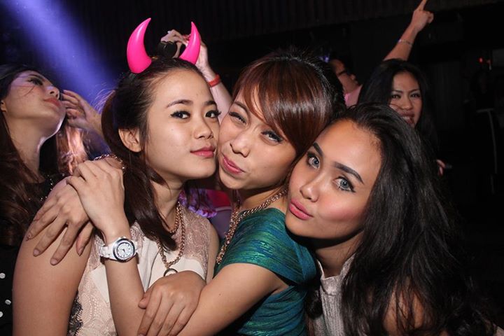 Zen Club Girls hot groups 4