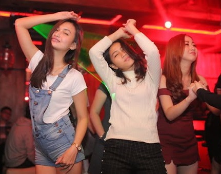 Wu Bar Girls - Hot Sexy Groups 5