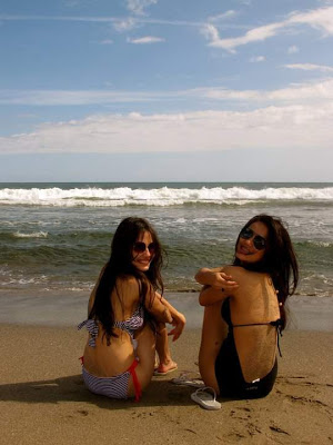 Lombok Kuta Beach Girls - Hot Sexy Group 3
