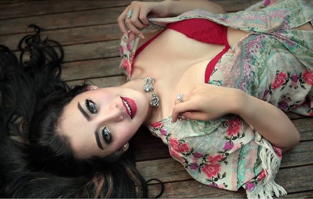 Michelle Amanda Gracelien - Selebriti 2