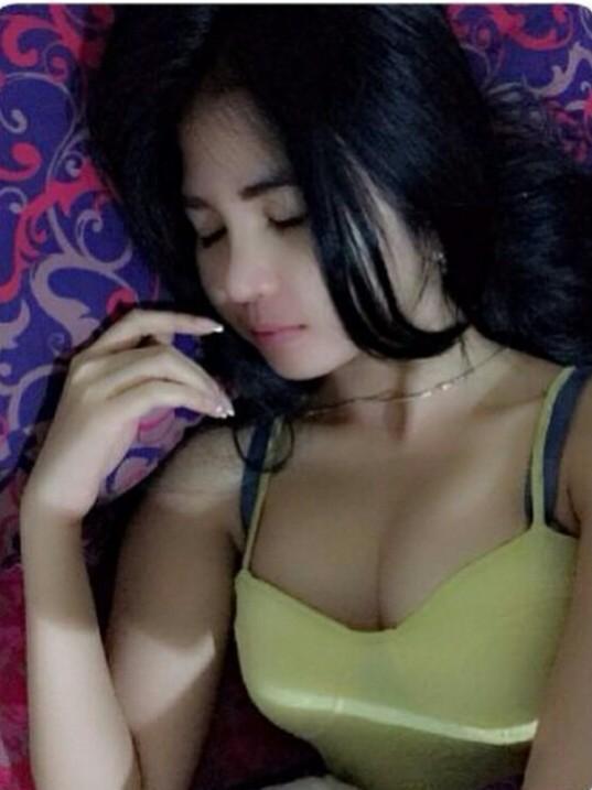 Aldira Chena - Selebriti 1