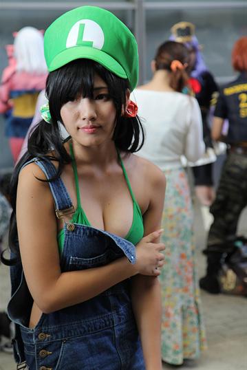 Luigi Cosplay | Foto Sexi 8