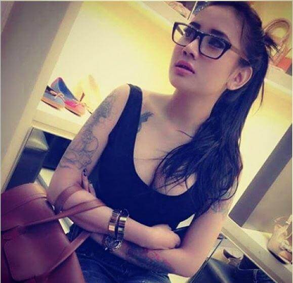 Rossa Nadya | Selebriti5